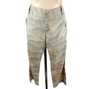 Vintage Y2K Old Navy Cargo Capris Khaki Camo Camouflage Ultra Low Waist 14